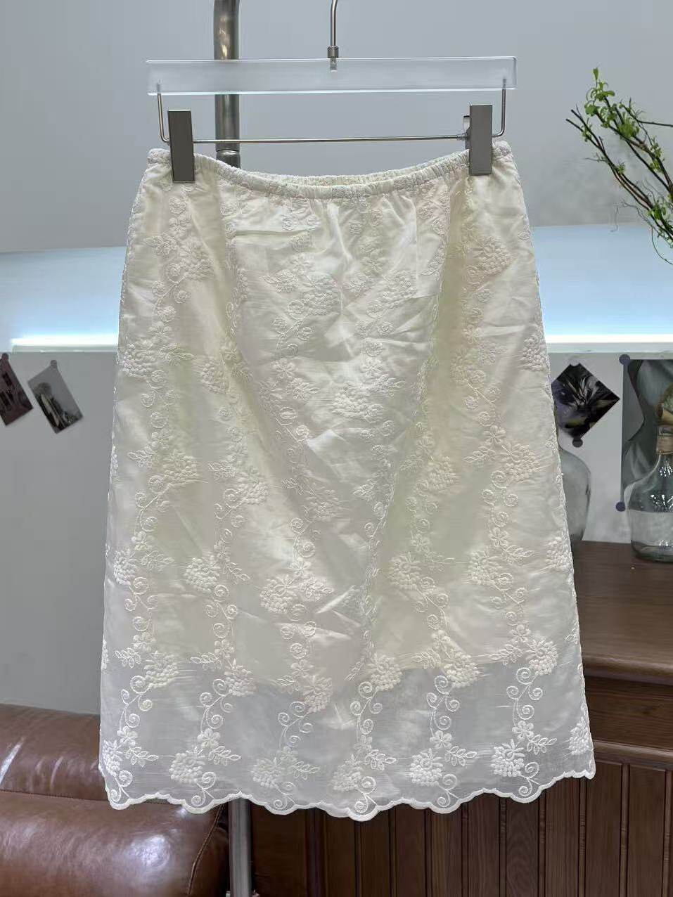 Rok Kasual Bordir Gaya Korea U - Embroidery Skirt ulasan dan harga