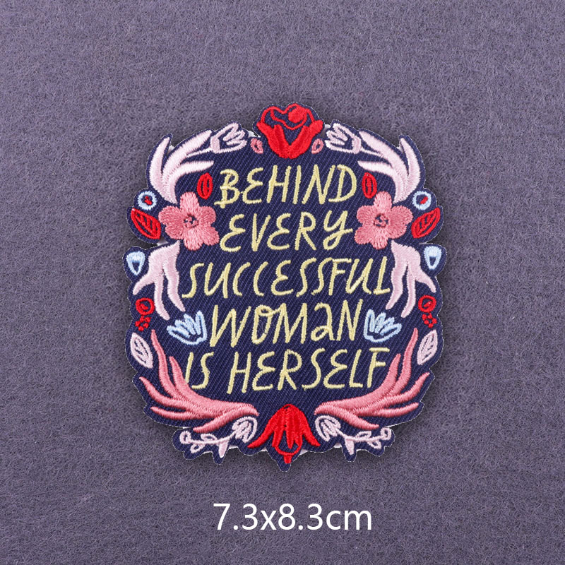 Patch Hati 'Love Is Love' untu - Embroidery Lips ulasan dan harga